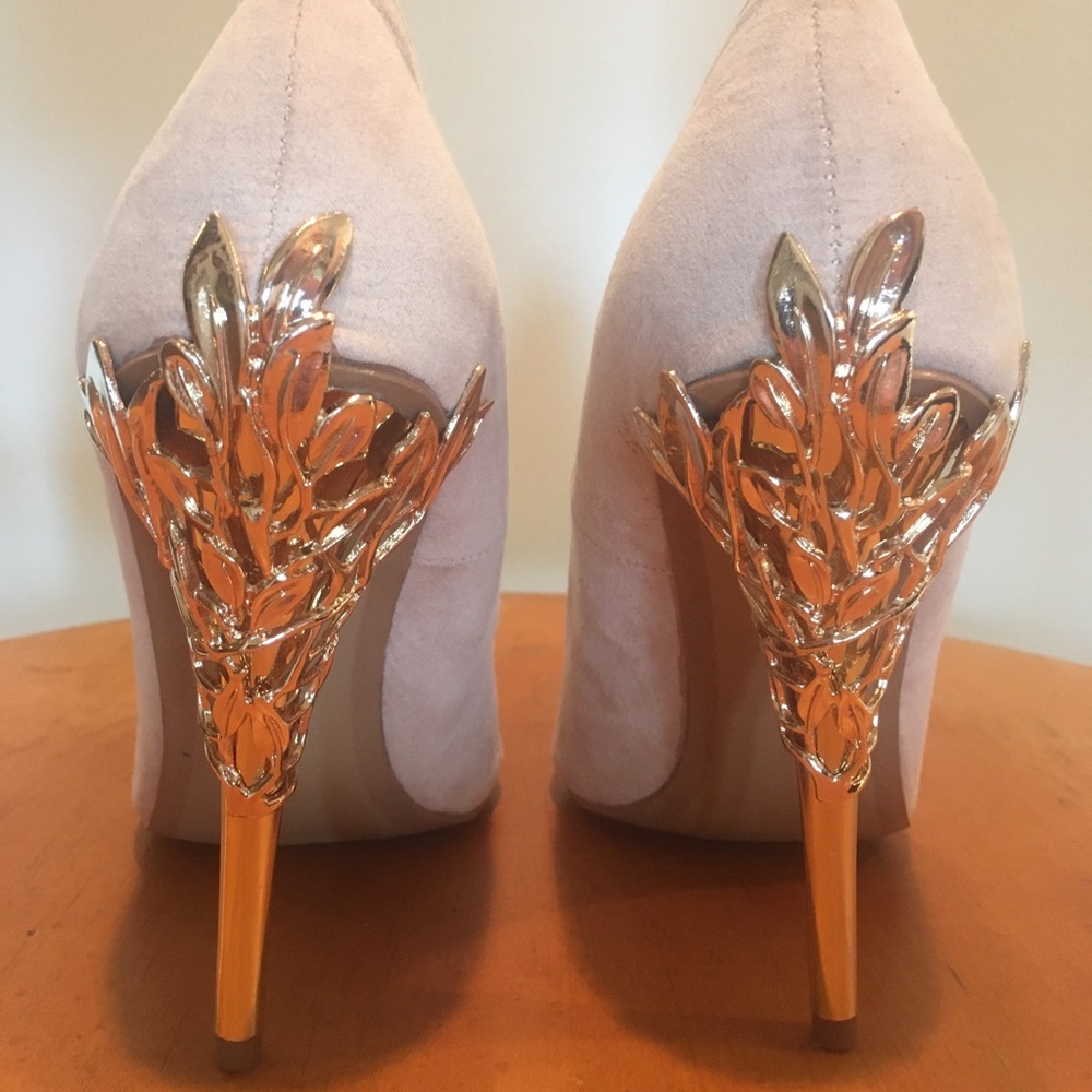 Esperanza Glam Faux Suede Blush Pump